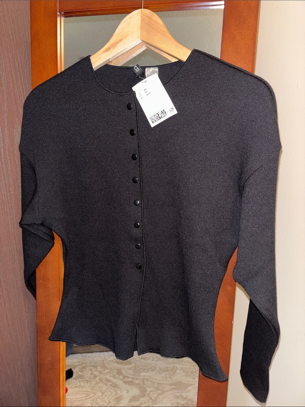 H&M Divided Black Buttoned Cardigan Size XS
